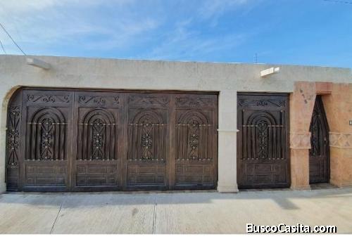 CASA EN VENTA LA COL. REVOLUCION