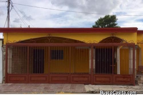 CASA EN VENTA EN REVOLUCION