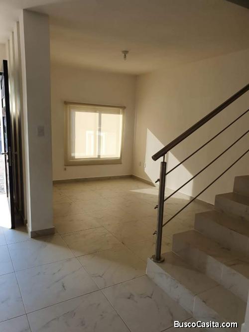 Casa en renta en Residencial El Refugio, Querétaro