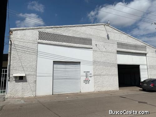 Bodega 500 m² Lomas del Boulevard