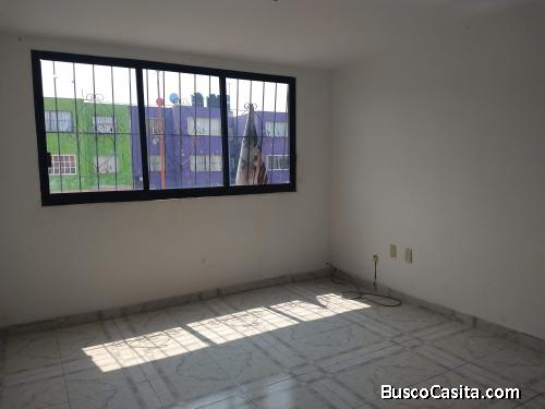 Departamento cerca de Avenida Central. 