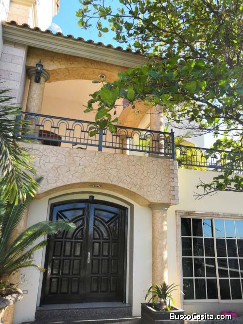 Residencia de lujo Colinas San Miguel