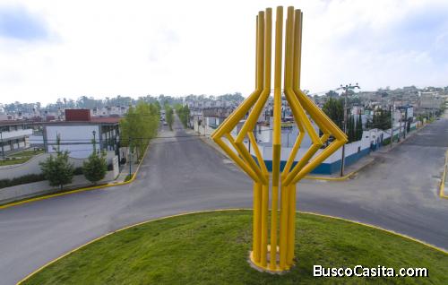 ¡En venta casa en zona residencial!