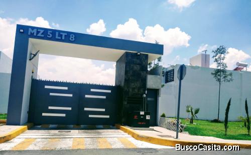 CASA FRENTE AL CLUB DE GOLF