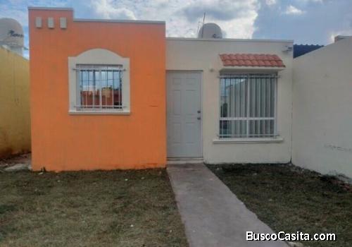CASA EN VENTA EN JUAN PABLO II