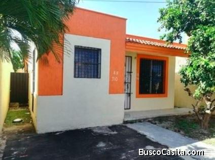 CASA EN VENTA EN JUAN PABLO II