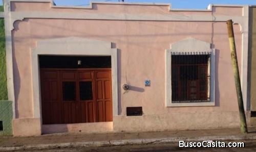 BONITA CASA EN VENTA EN EL CENTRO 