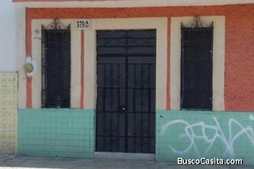 RENTA DE CASA UBICADA EN EL CENTRO 