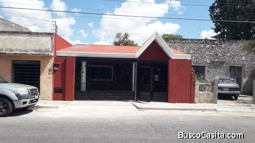 BELLA CASA EN VENTA EN EL CENTRO DE MERIDA