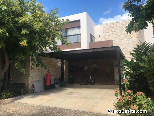 RENTA DE CASA UBICADA EN CHOLUL