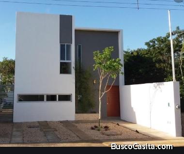 CASA EN VENTA UBICADA EN UMAN