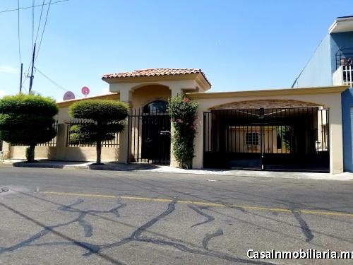 SE VENDE CASA EN COL. SANTA TERESA