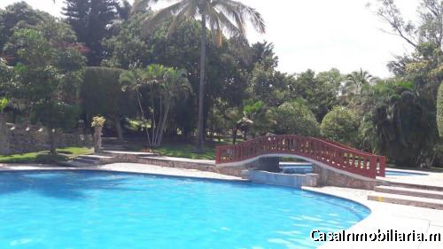 Fraccionamiento El Chaparral, Terreno a la venta!!