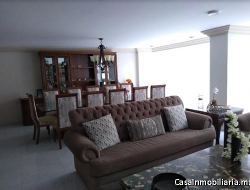 Departamento con excelentes espacios e iluminación en Polanco