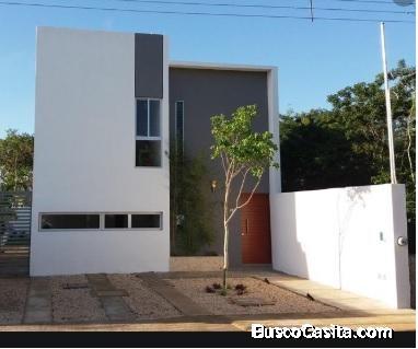 CASA EN VENTA EN UMAN