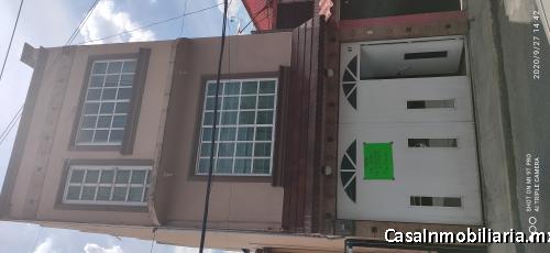 Amplia casa Real del Moral