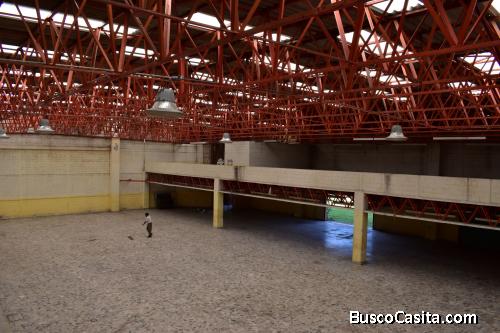 Bodega Comercial y de Servicios