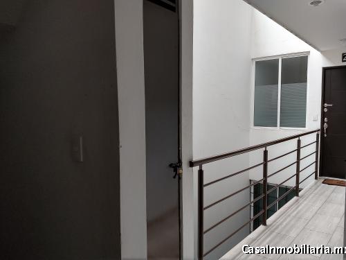 Departamento en colonia Portales Oriente. 