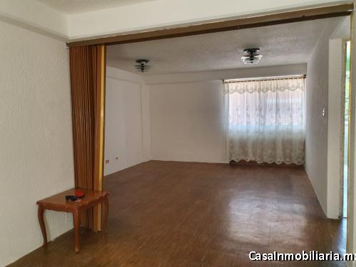 Depto iluminado con excelente ubicación y orientación en Tenorios