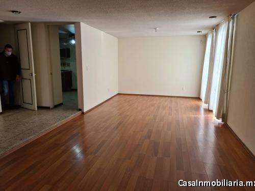 Rento casa en colonia Toriello Guerra. 