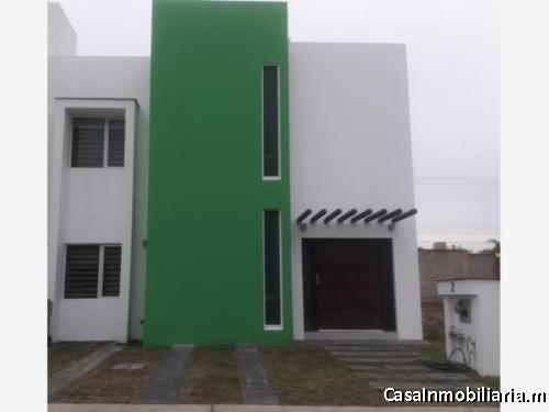 CASA AMUEBLADA EN RENTA EN CASA FUERTE, COTO LA FORTALEZA