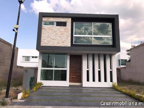 CASA EN VENTA EN CASA FUERTE, COTO EL BASTION 