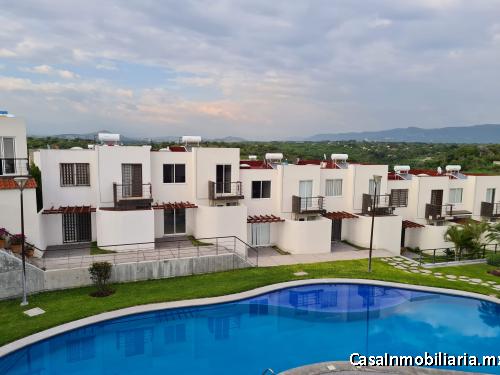 Casa amueblada en renta Residencial Santa Fe, Los Olivos.   