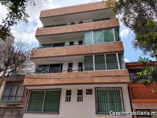 Departamento en colonia Portales Oriente. 