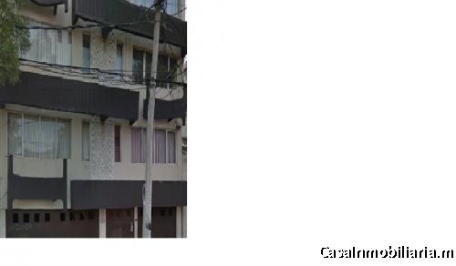 Excelente departamento,  Céntrico. Exhipódromo de Peralvillo. A una calle del eje central.