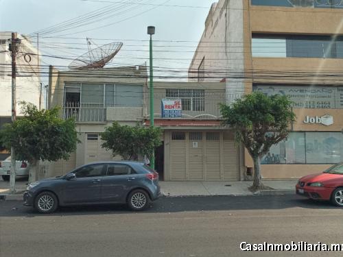 EXCELENTE UBICACION DE CASA EN RENTA MUY CERCA DE PLAZA LAS AMERICAS.
