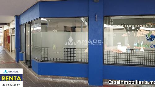 LOCAL EN RENTA PLAZA BONITA COLONIA MONRAZ GUADALAJARA $ 11,000.00