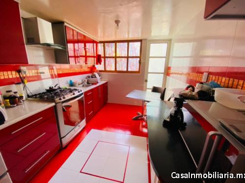 Casa en Fracc. con muy buena distribución en Los Olivos