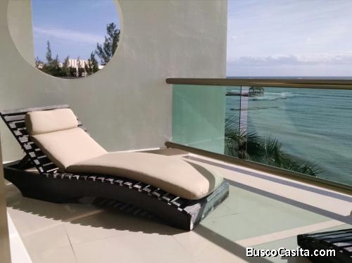 CASA EN RENTA FRENTE AL HERMOSO MAR DE COZUMEL 