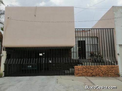 CASA EN RENTA EN UNA DE LAS MEJORES ZONAS DE LEON, CENTRICA