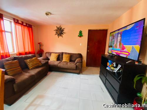 Depto exterior iluminado en Villa Coapa