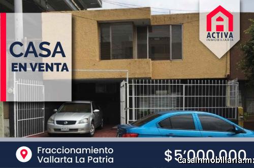 Residencia en venta en el Fraccionamiento Vallarta la Patria, en Zapopan