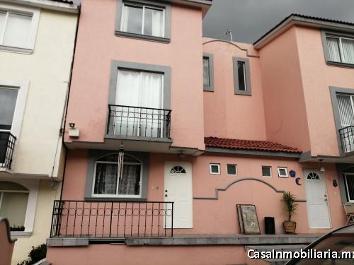 Casa en venta dentro de Fraccionamiento