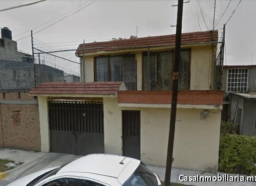 CASA VENTA ADJUDICADA JACARANDAS TLALNEPANTLA 1.5