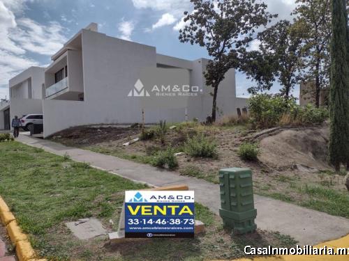 VENTA TERRENO EN BUGAMBILIAS $ 3347,500.00