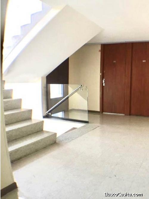 CON BUEN USO DE SUELO EDIFICIO DE OFICINAS EN COL. ROMA