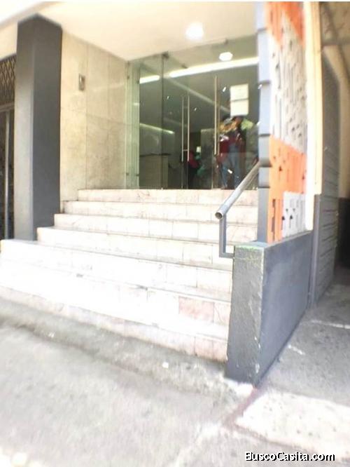 EDIFICIO DE EN VENTA COL. ROMA CON EXCELENTE USO DE SUELO 