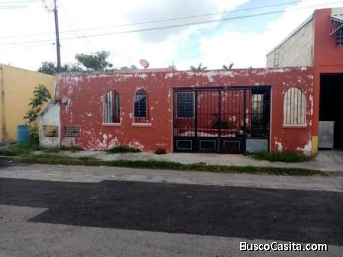 SE VENDE CASA EN JUAN PABLO II