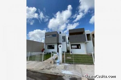 Casa dos plantas en UMAN MERIDA