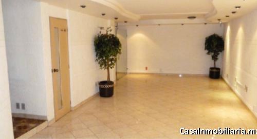 Atención! Oficinas semi amuebladas con Uso de Suelo listas para operar