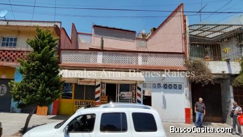 Casa en venta con local comercial Col. 20 de Noviembre.