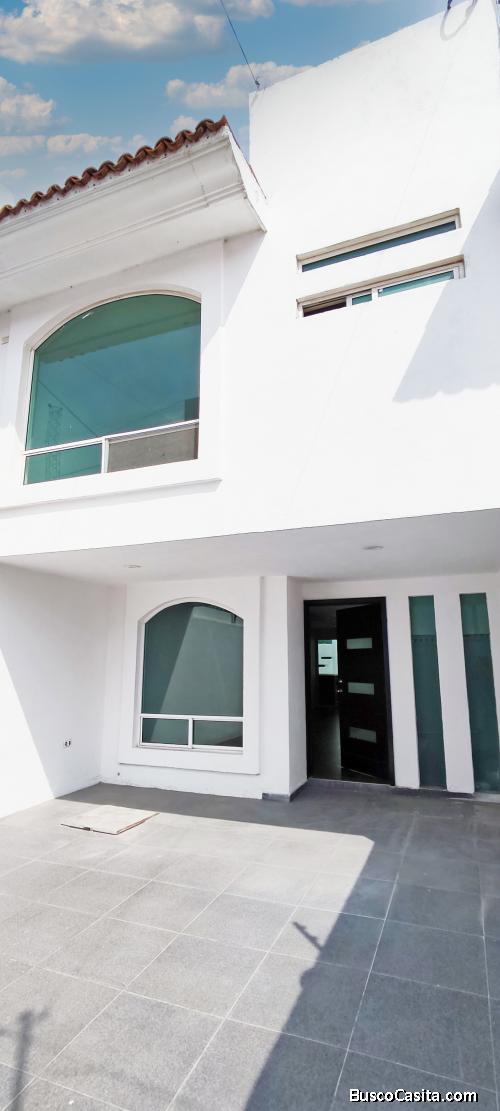 Vendo excelente casa en Santa Cruz Buenavista Puebla, Pue.