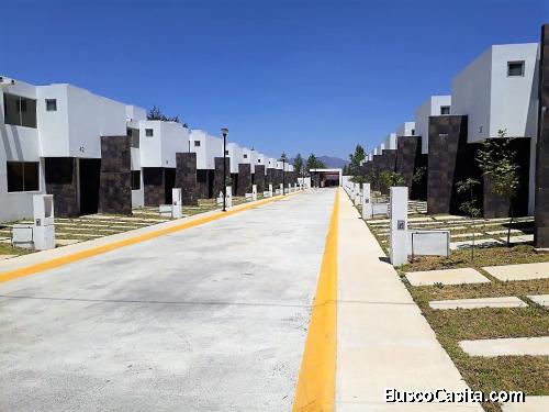Casa de dos pisos en venta con buena seguridad y tranquilidad 