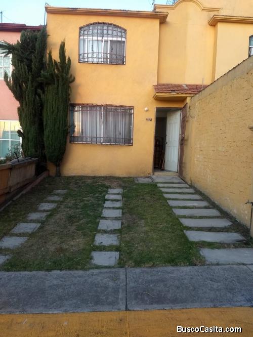 CASA EN RENTA EN REAL DEL BOSQUE TULTITLÁN EDO.MEX