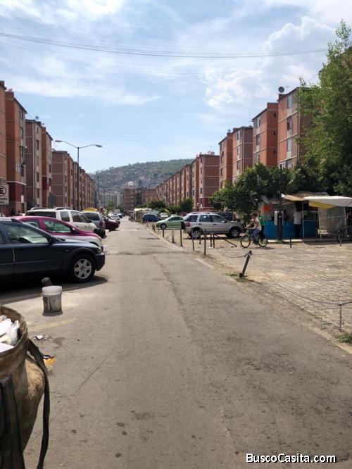 DEPARTAMENTO EN RENTA EN AV. EDUARDO MOLINA