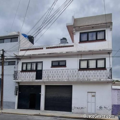 SE VENDE CASA CON LOCAL EN LA COL. CAMPESTRE GUADALUPANA